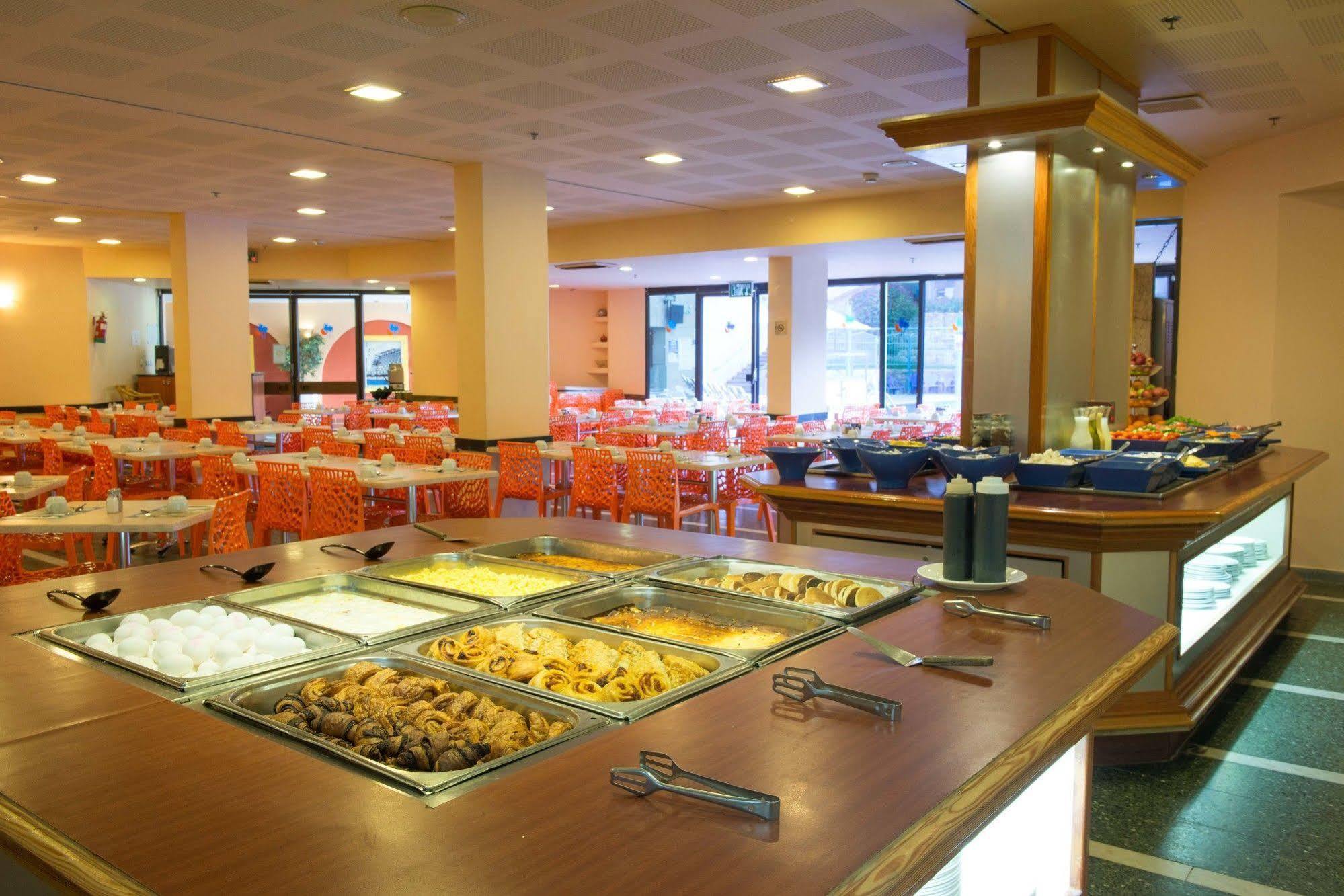 Club In Eilat - Coral Beach Villa Resort Exteriör bild